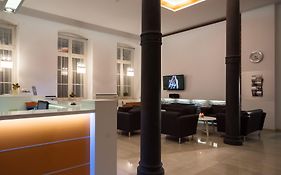 Centrum Dikul Hotel